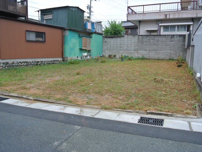 松阪市大津町字御殿野　住宅用地