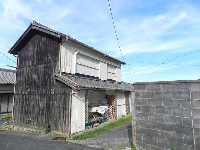 志摩市志摩町片田字乙部　別荘物件