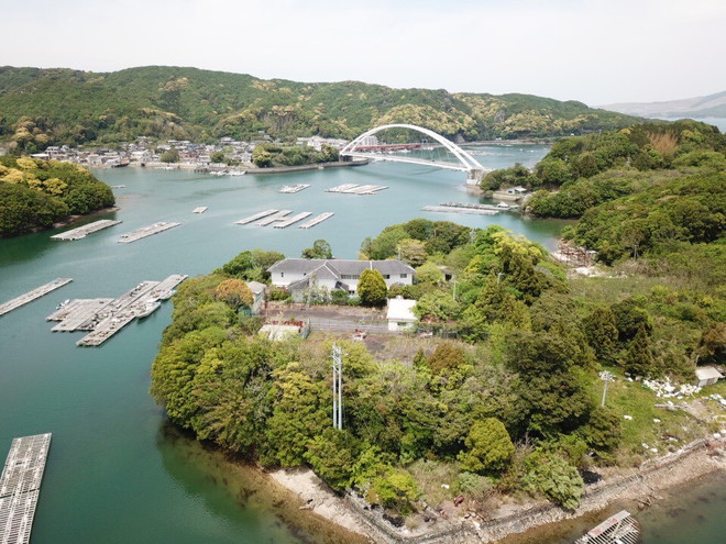 鳥羽市浦村町